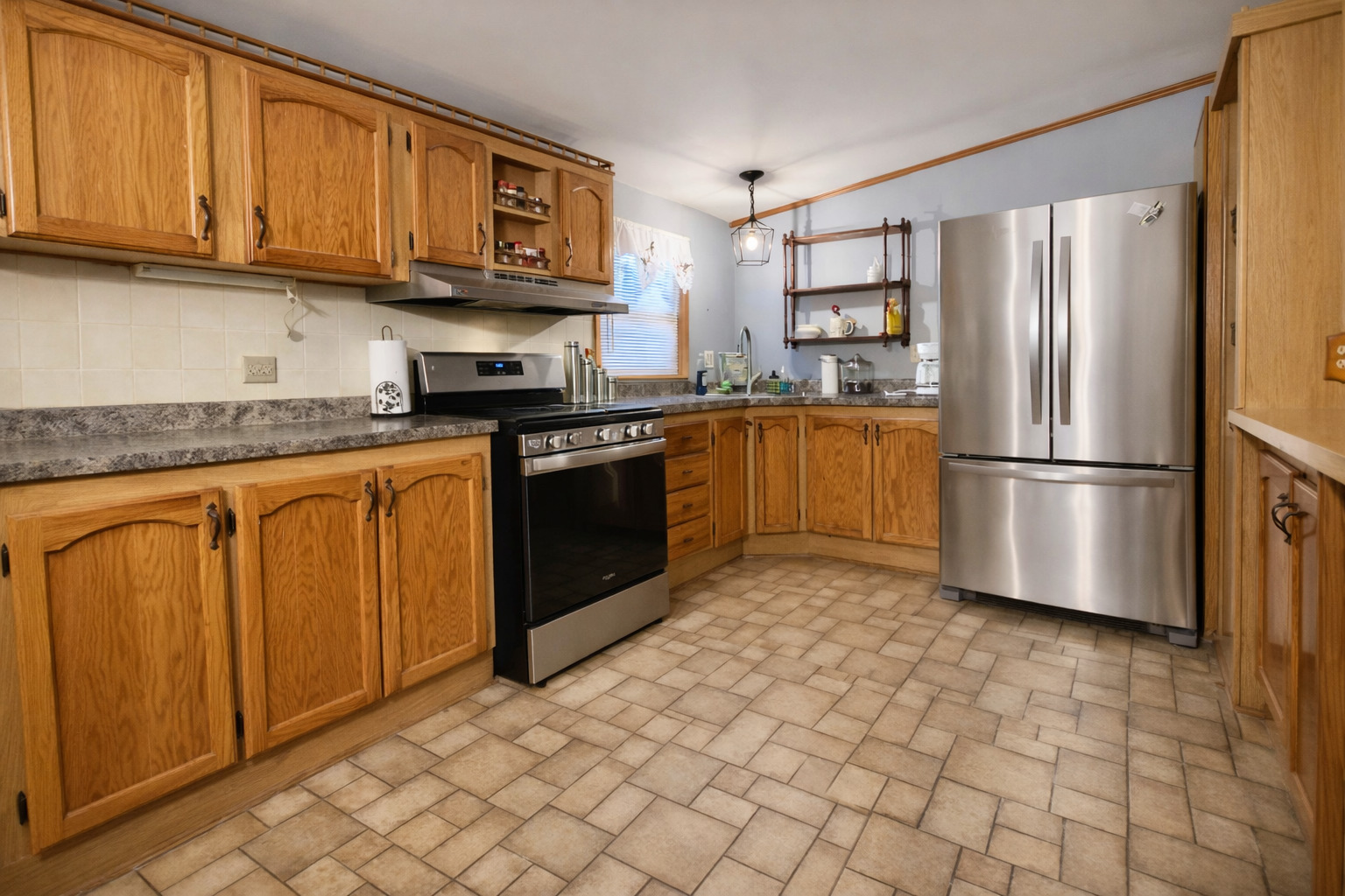 31 Poplar Drive, Sandwich, IL 60548