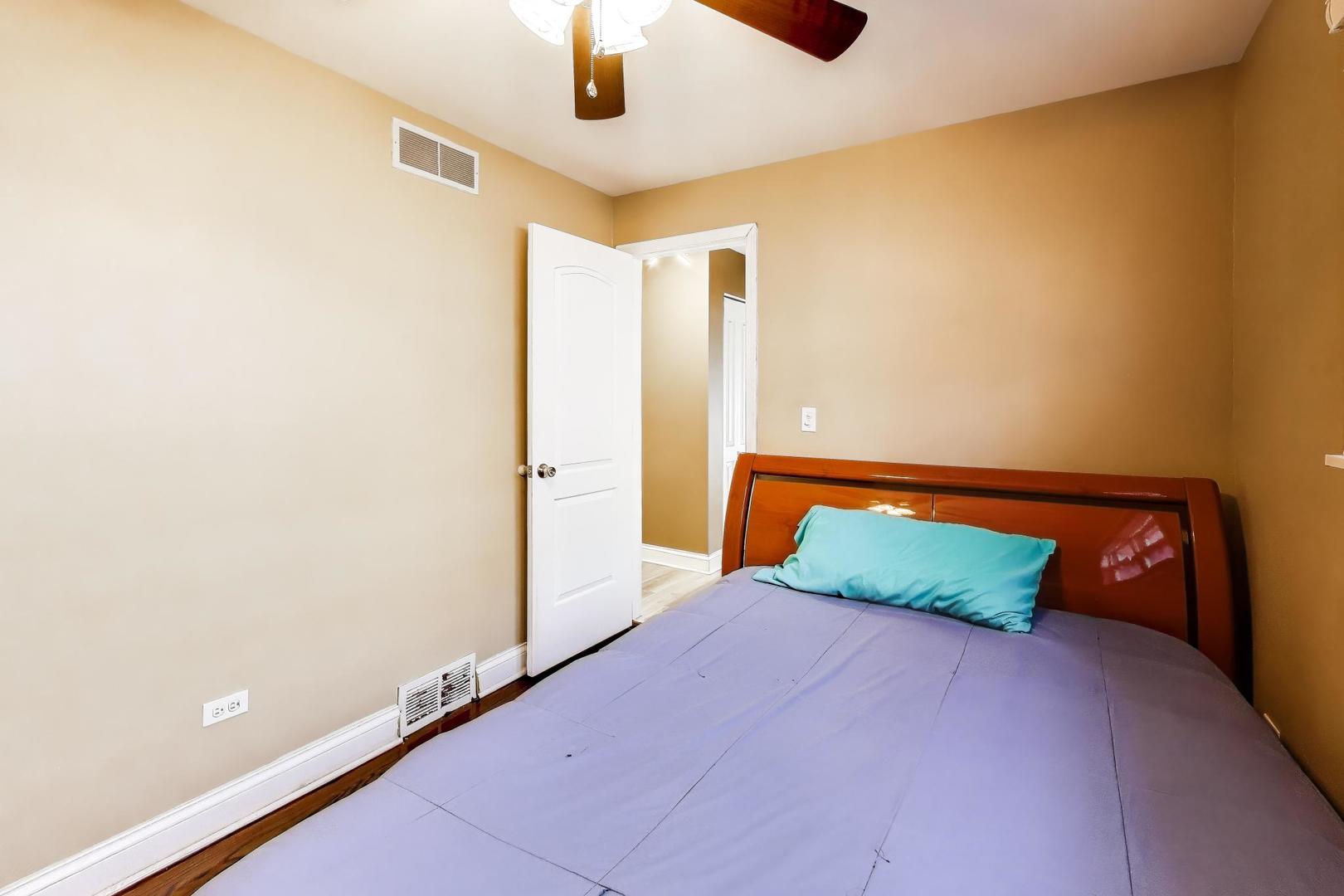 431 W 98th Street, Chicago, IL 60628