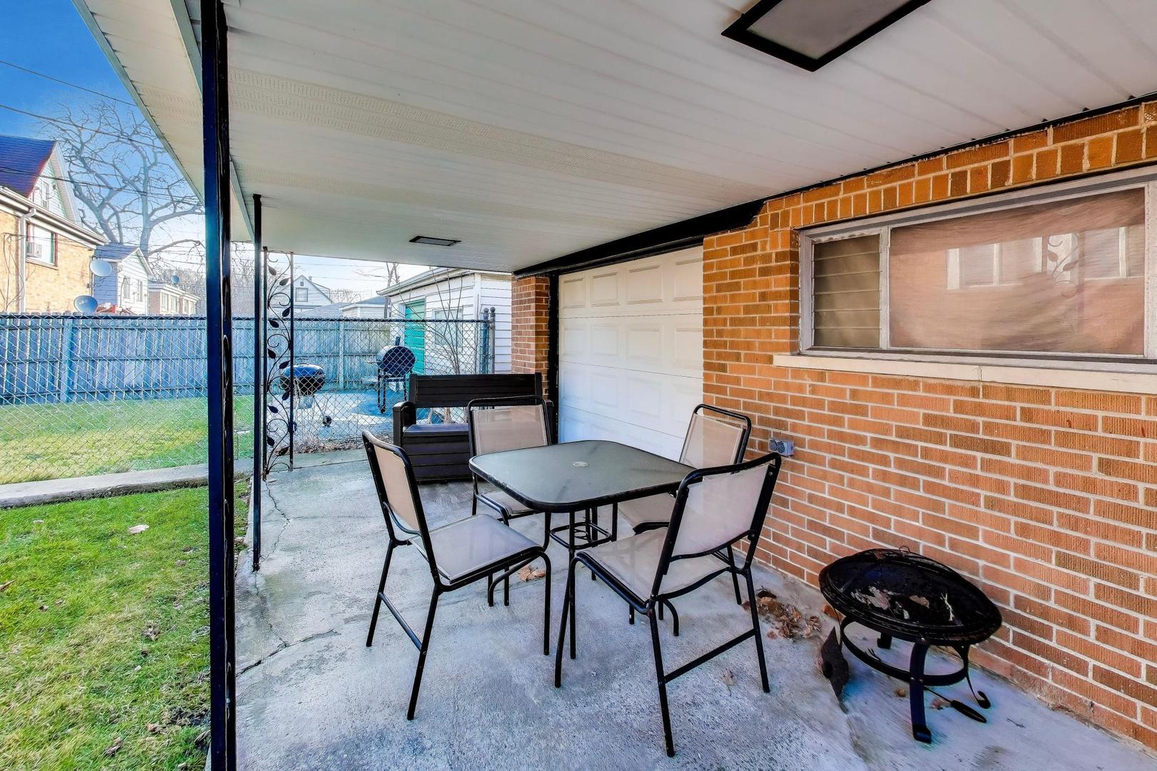 431 W 98th Street, Chicago, IL 60628