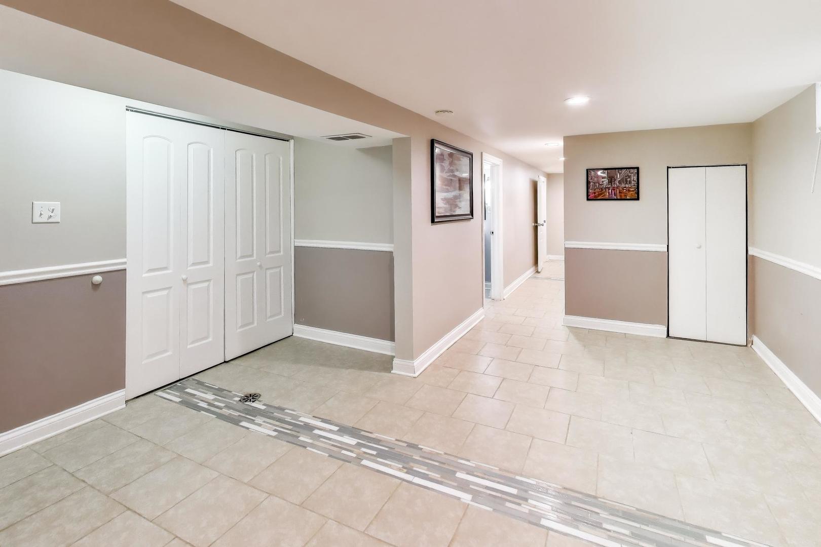 431 W 98th Street, Chicago, IL 60628