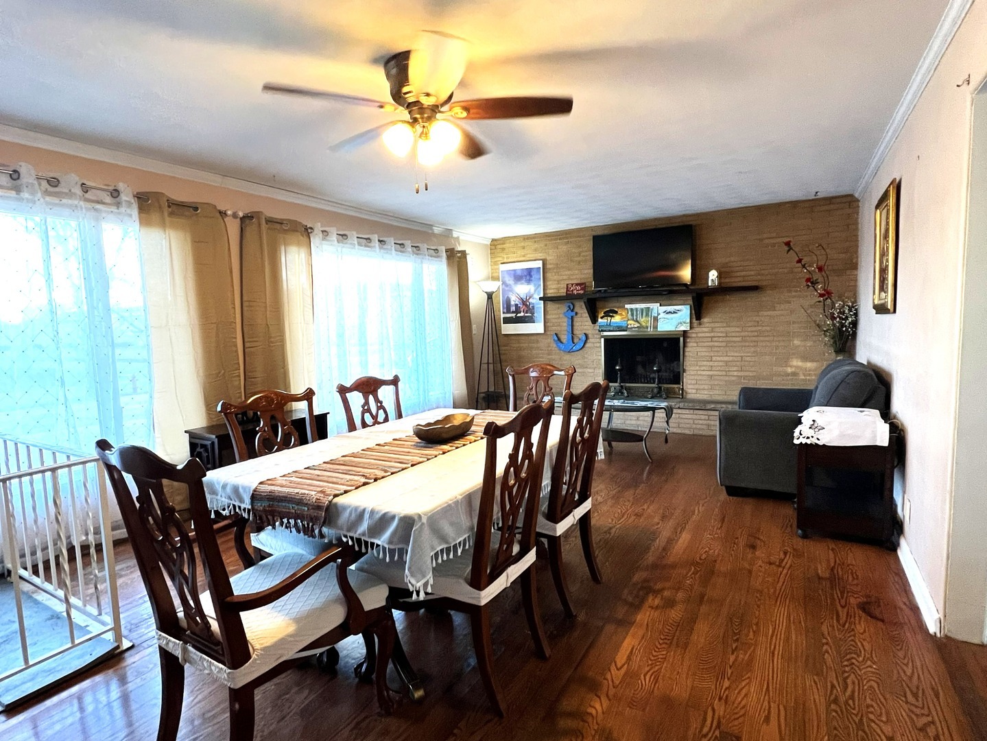 1930 23rd Street, Zion, IL 60099