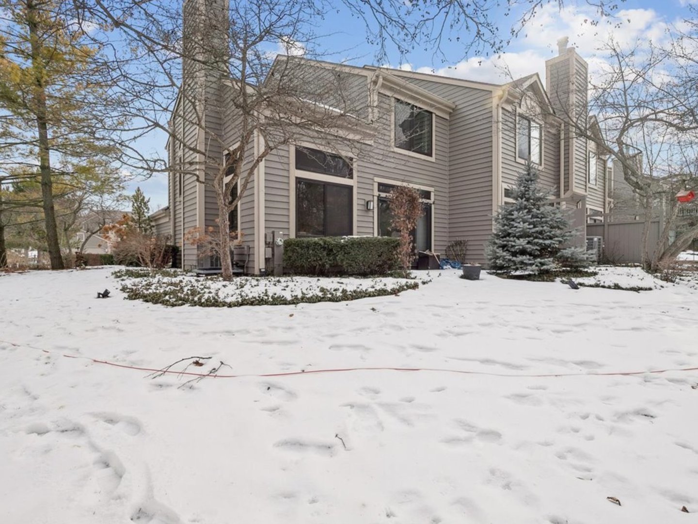 374 White Oak Lane #1190, Lake Barrington, IL 60010