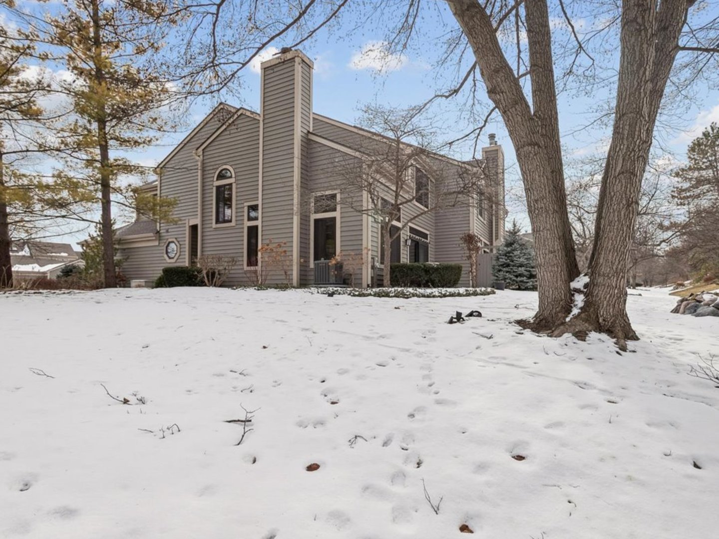 374 White Oak Lane #1190, Lake Barrington, IL 60010