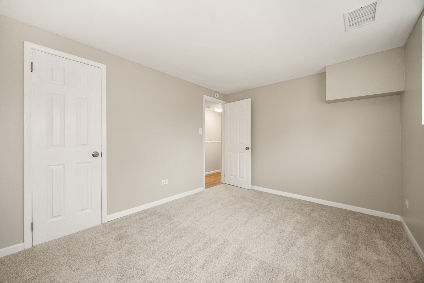 2444 Apache Avenue, Sauk Village, IL 60411