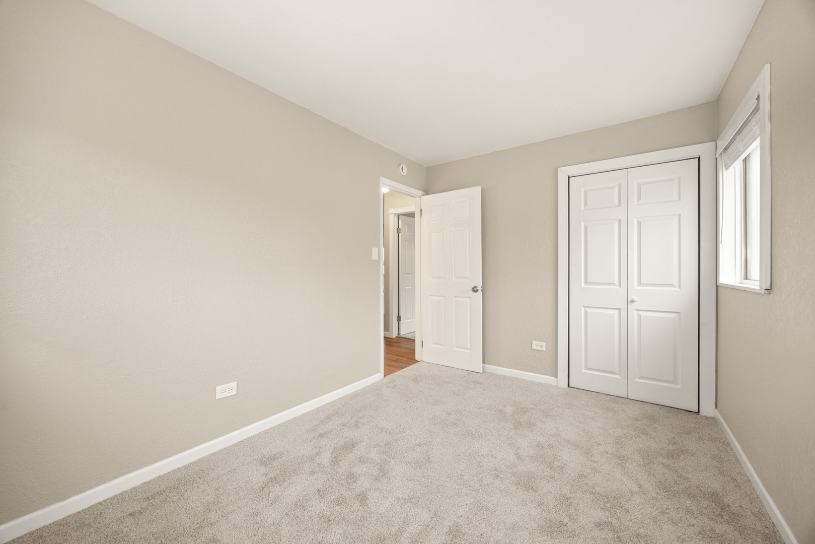 2444 Apache Avenue, Sauk Village, IL 60411