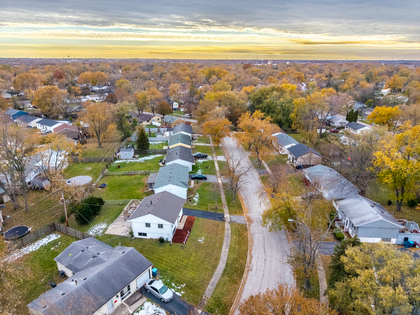 2444 Apache Avenue, Sauk Village, IL 60411