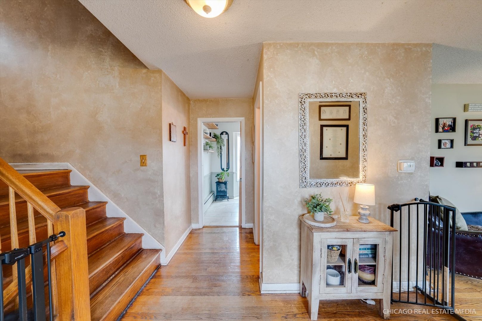 1105 N Maple Lane, Prospect Heights, IL 60070