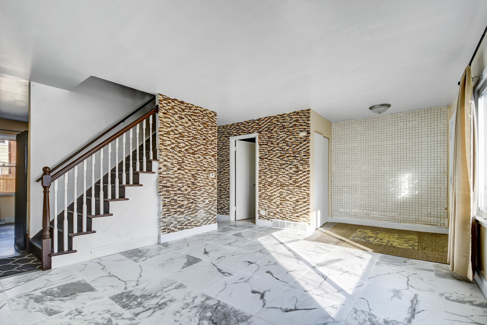 543 Lynn Court #A, Glendale Heights, IL 60139