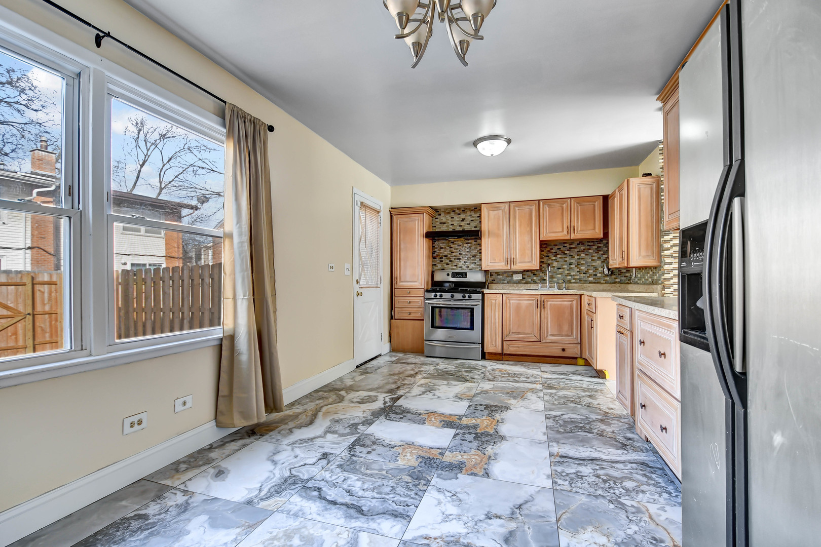 543 Lynn Court #A, Glendale Heights, IL 60139