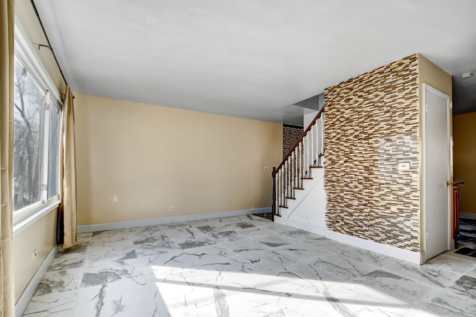 543 Lynn Court #A, Glendale Heights, IL 60139