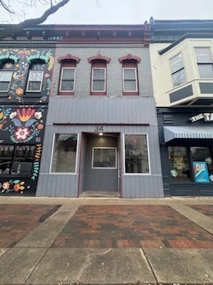 34 N Genesee Street, Waukegan, IL 60085