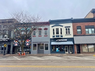 34 N Genesee Street, Waukegan, IL 60085