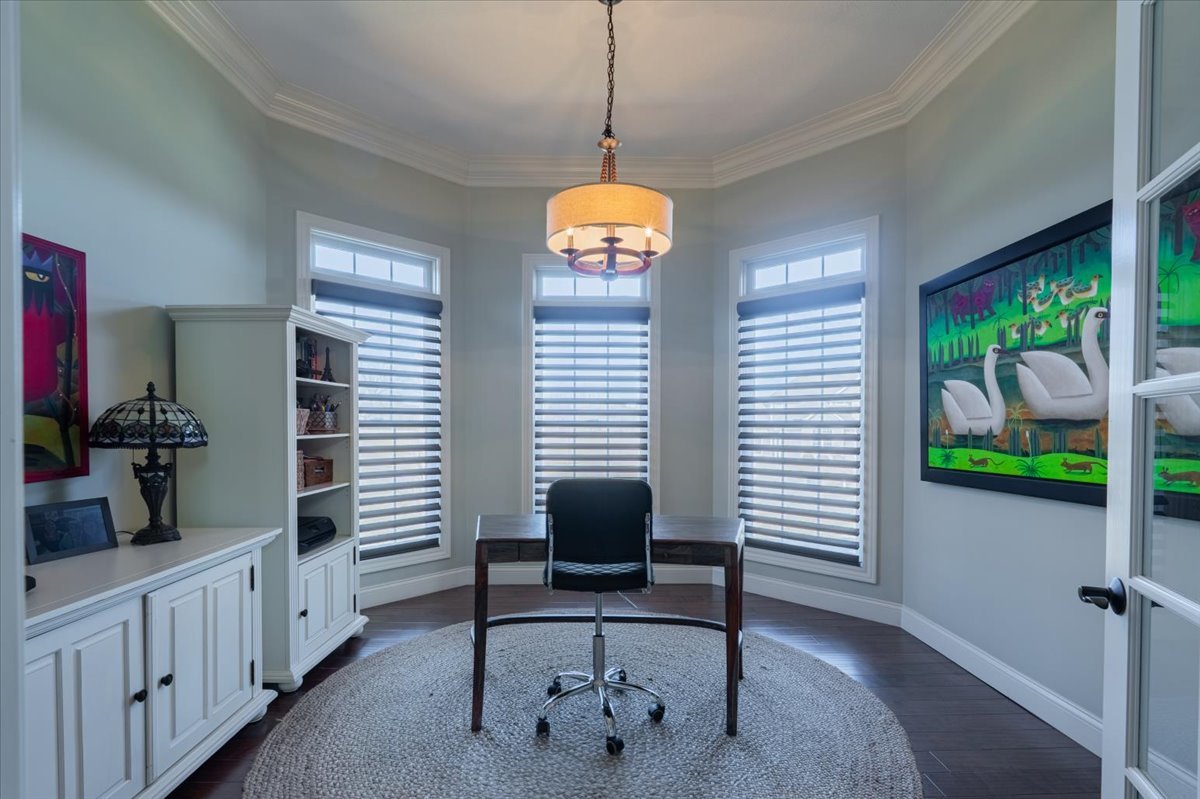 9580 Janel Drive, Bloomington, IL 61705