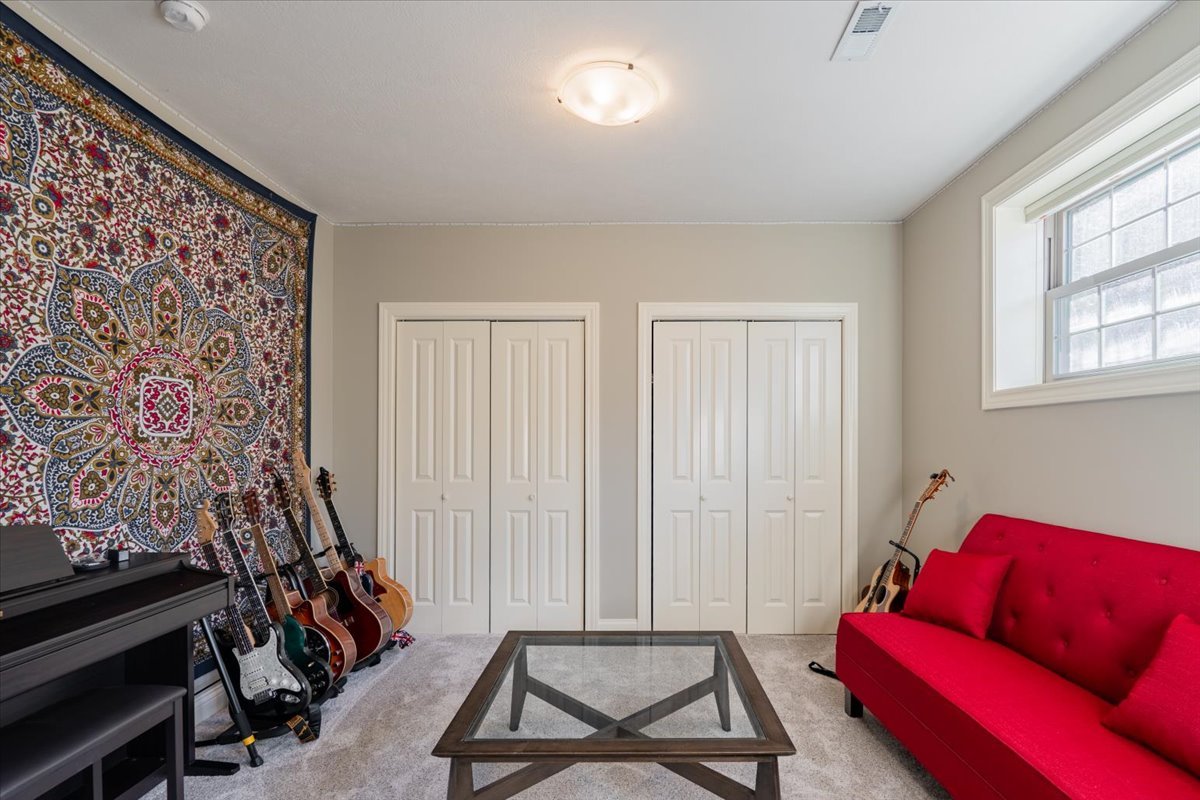 9580 Janel Drive, Bloomington, IL 61705