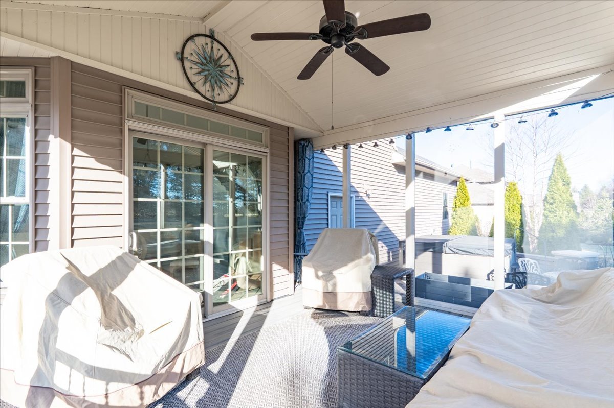 9580 Janel Drive, Bloomington, IL 61705