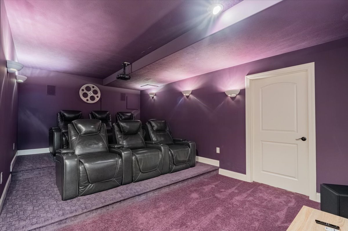 9580 Janel Drive, Bloomington, IL 61705