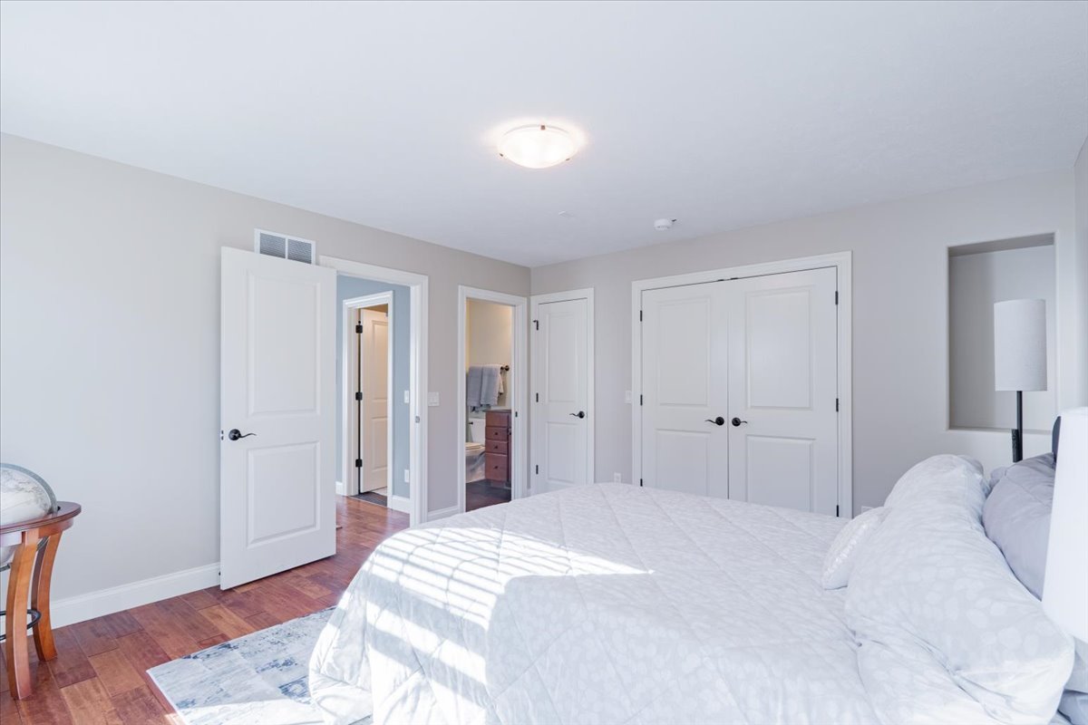 9580 Janel Drive, Bloomington, IL 61705