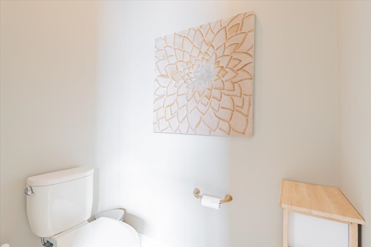 9580 Janel Drive, Bloomington, IL 61705