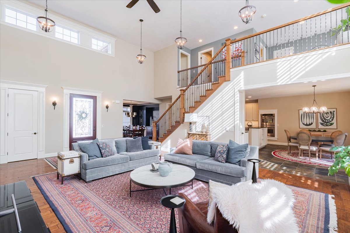 9580 Janel Drive, Bloomington, IL 61705