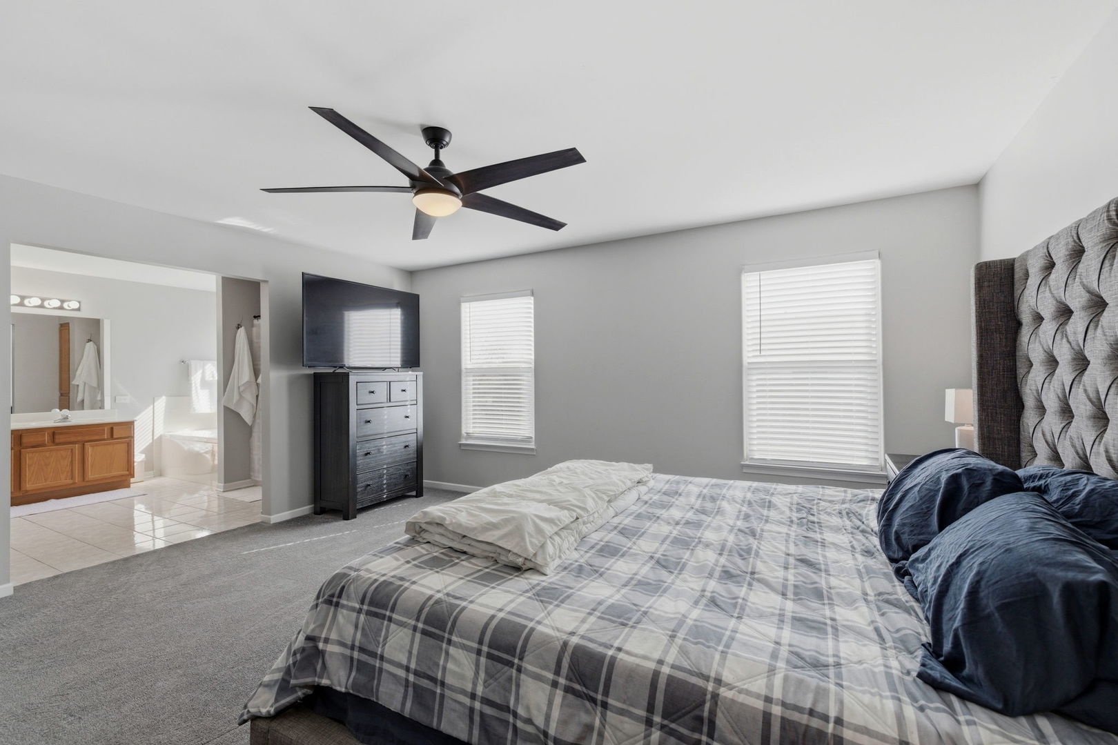 7804 Briarcliff Drive, Plainfield, IL 60586