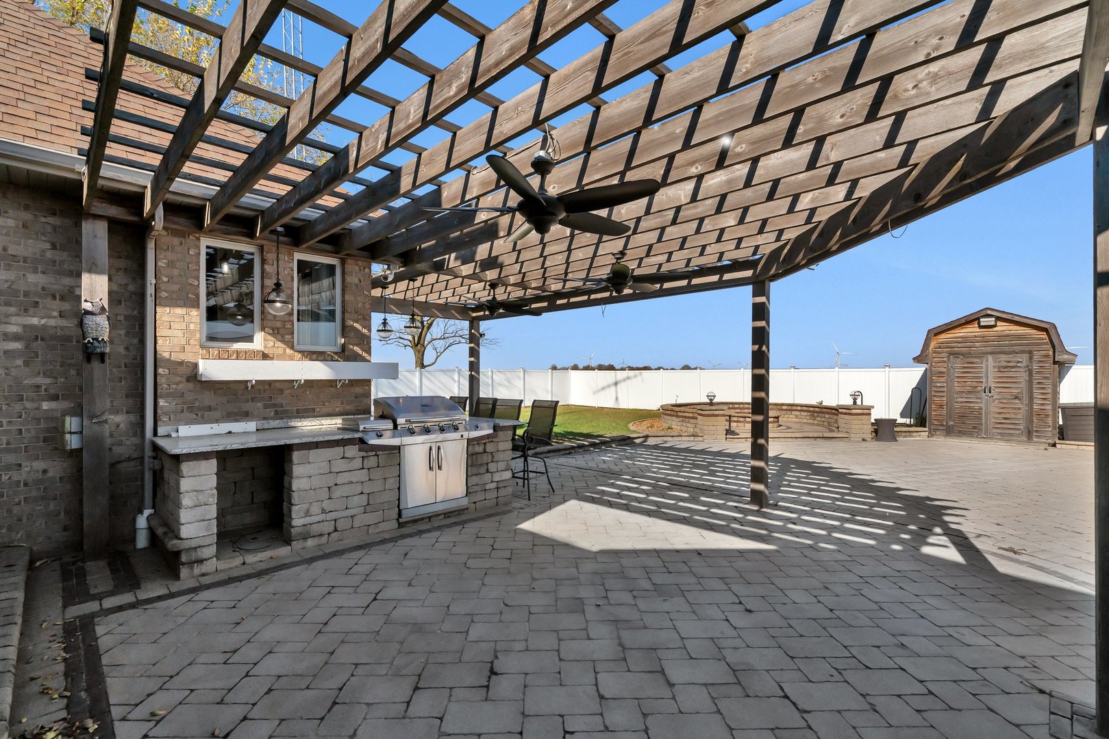 10739 E 3200 North Road, Blackstone, IL 61313