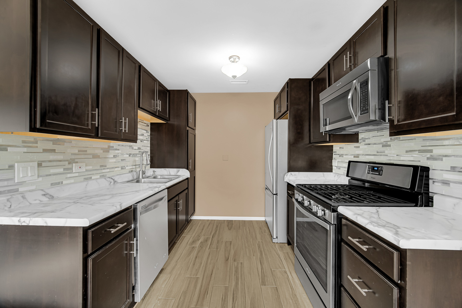 370 Wilmington Drive #D2, Bartlett, IL 60103