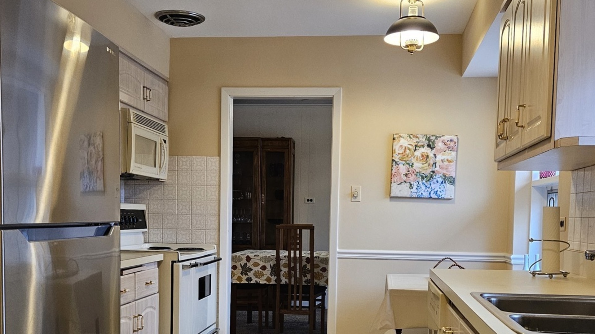 3700 Woodland Lane, Downers Grove, IL 60515