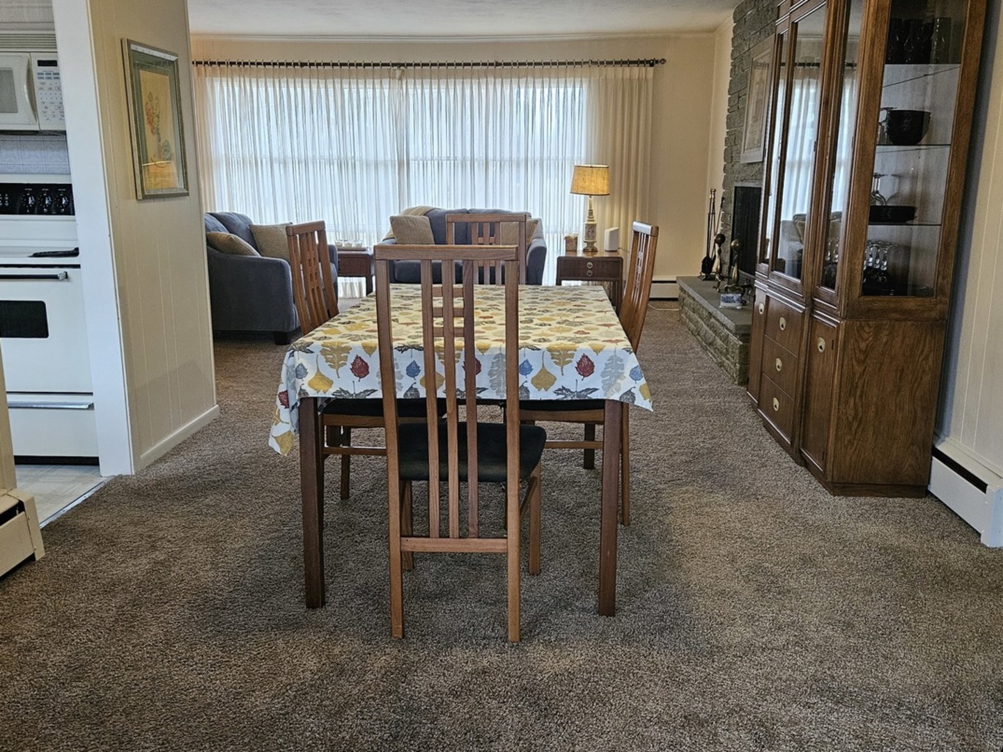 3700 Woodland Lane, Downers Grove, IL 60515