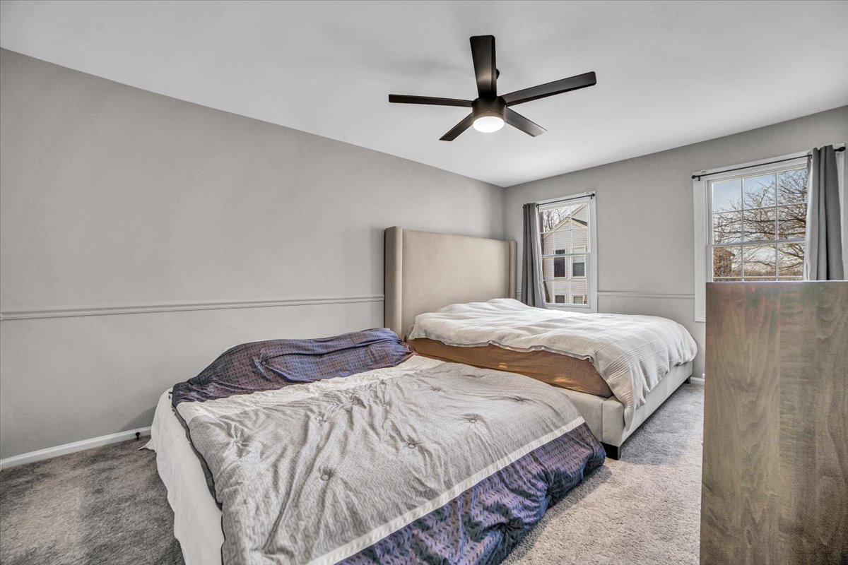 2664 College Hill Circle #381, Schaumburg, IL 60173