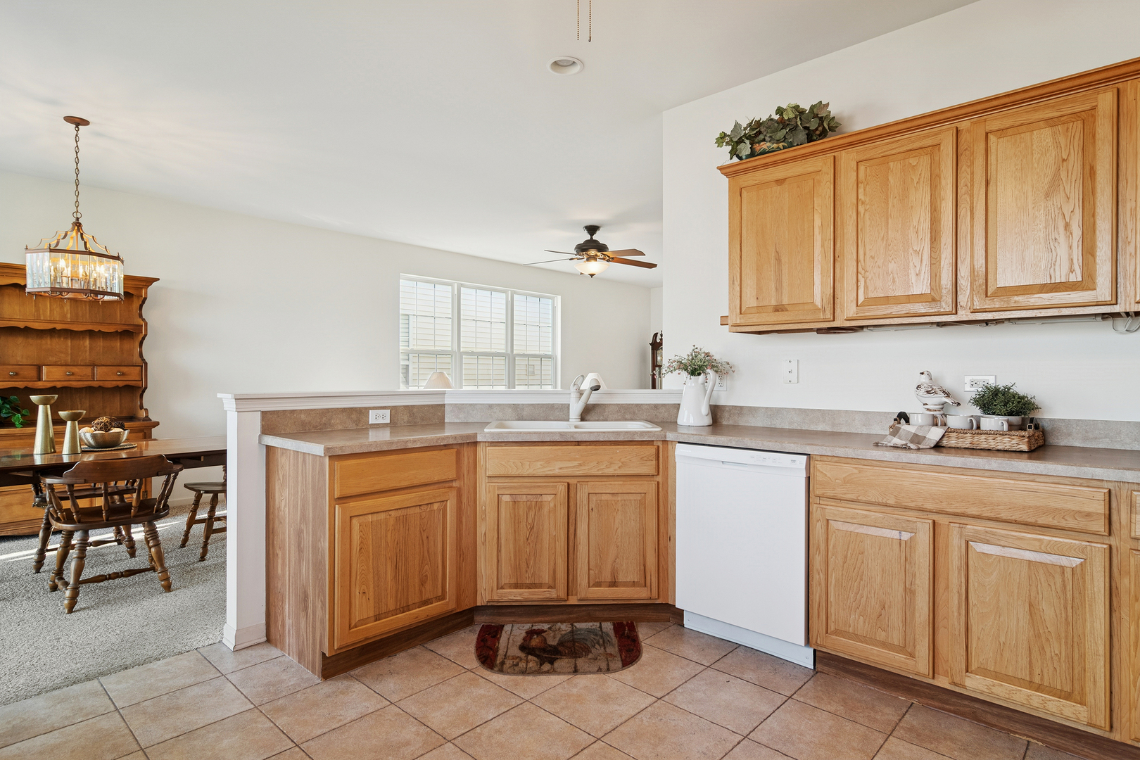 12810 Green Meadow Avenue, Huntley, IL 60142