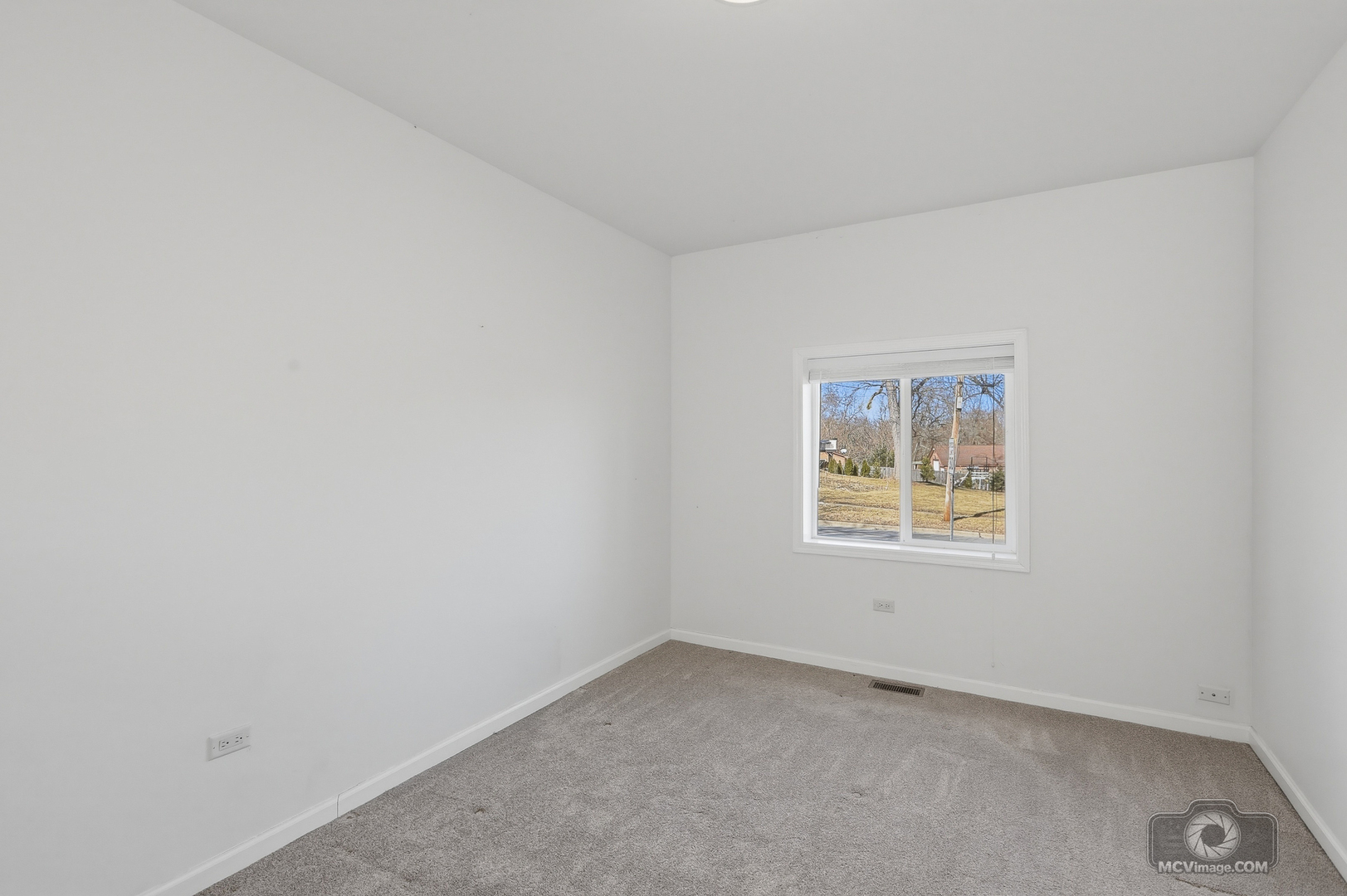 417 Thornton Street, Lockport, IL 60441