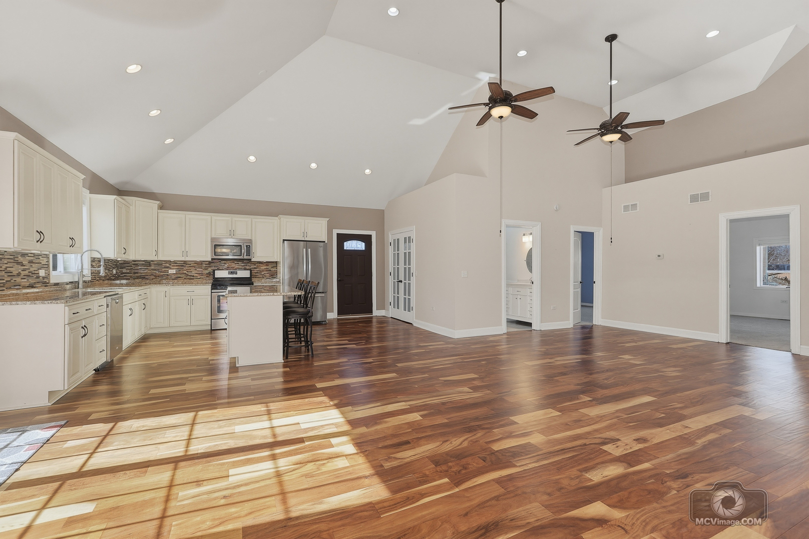 417 Thornton Street, Lockport, IL 60441