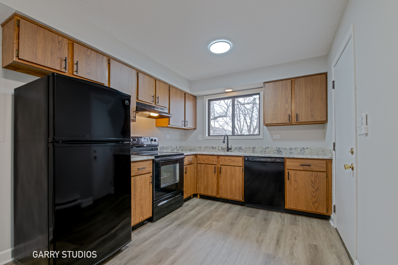 720 N Briar Hill Lane #5, Addison, IL 60101