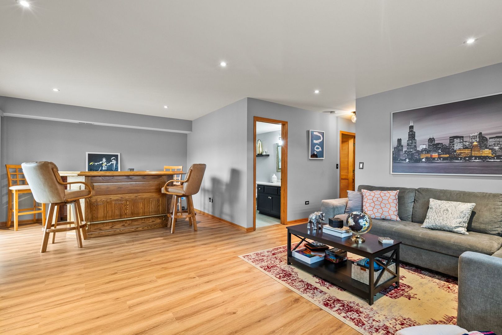 22380 Karlov Avenue, Richton Park, IL 60471