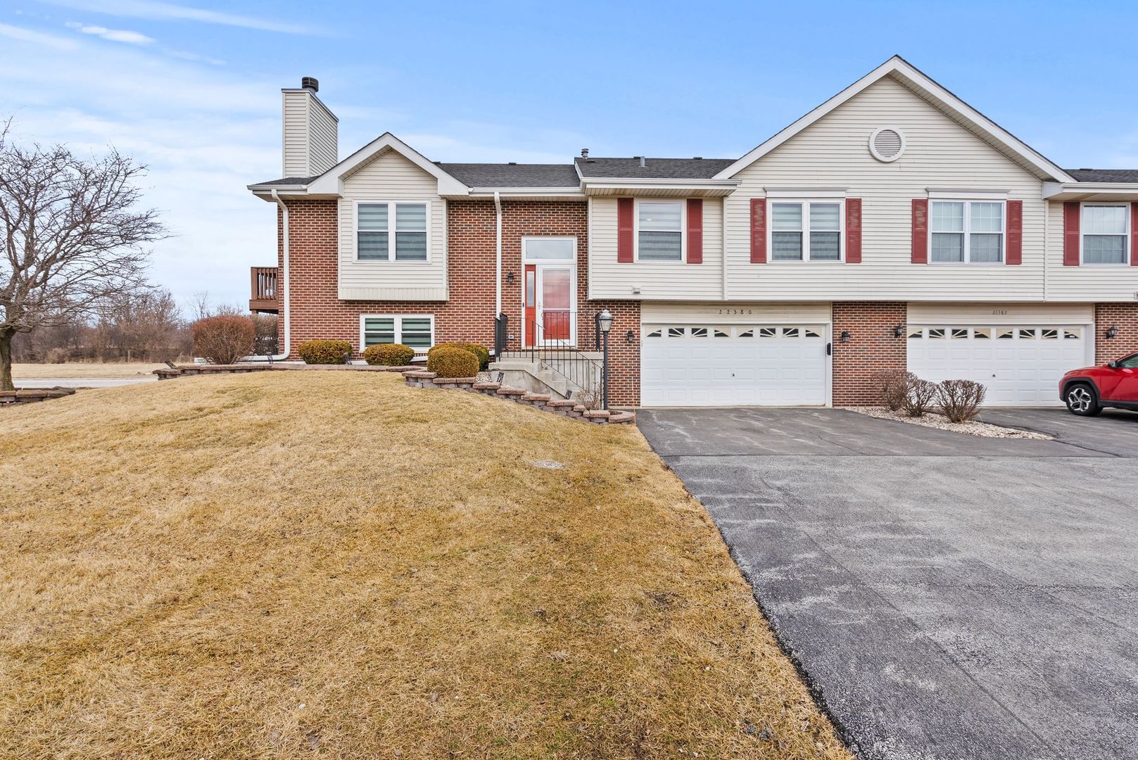 22380 Karlov Avenue, Richton Park, IL 60471