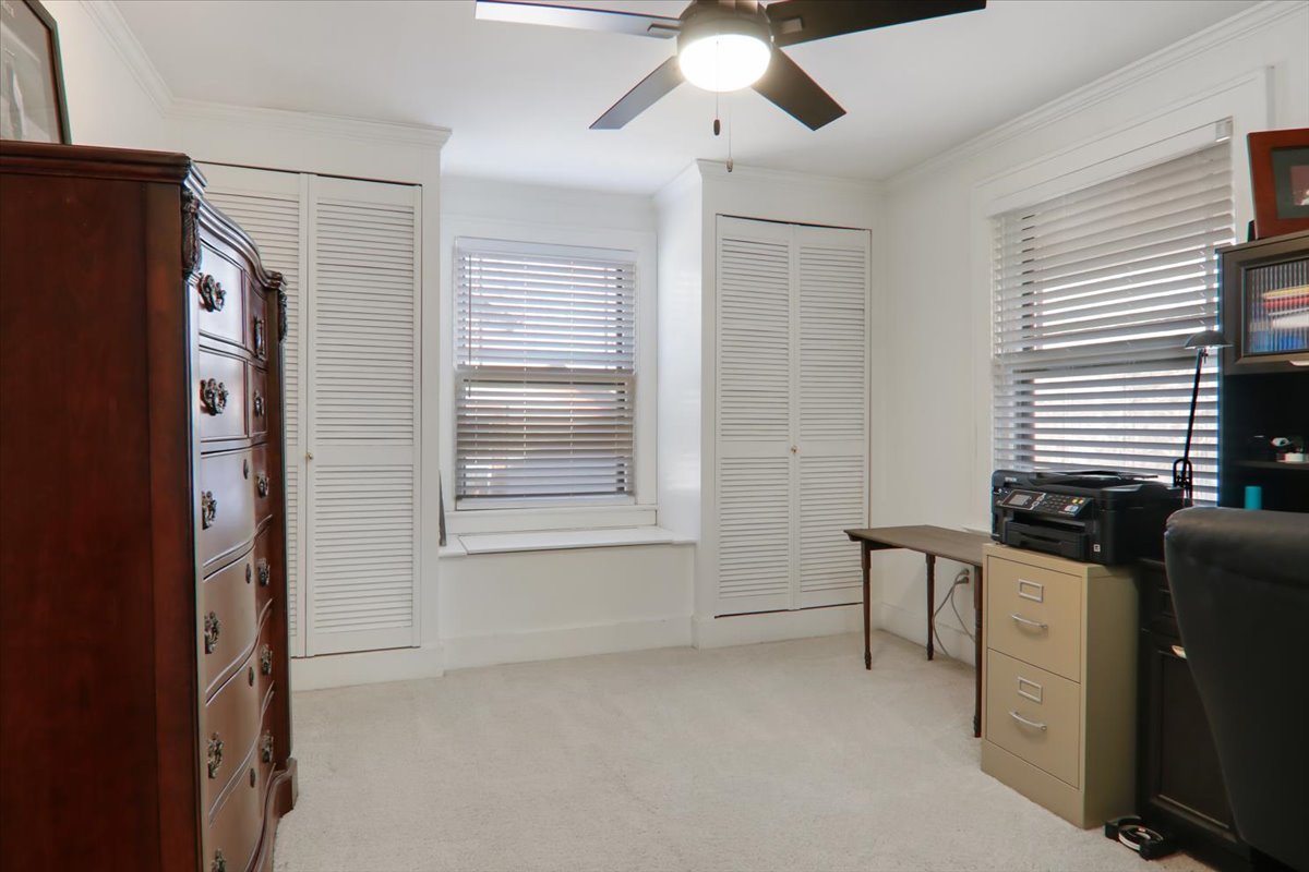 14 Broadway Place, Normal, IL 61761