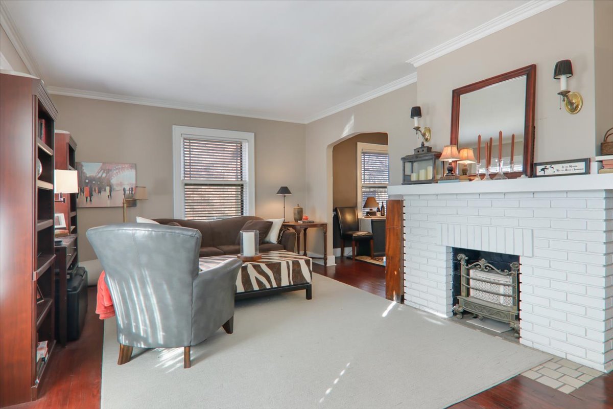 14 Broadway Place, Normal, IL 61761