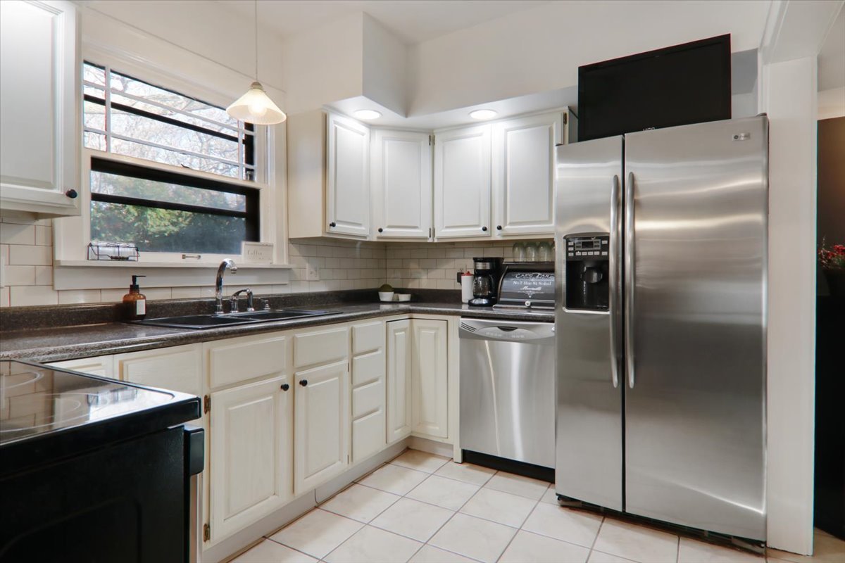 14 Broadway Place, Normal, IL 61761