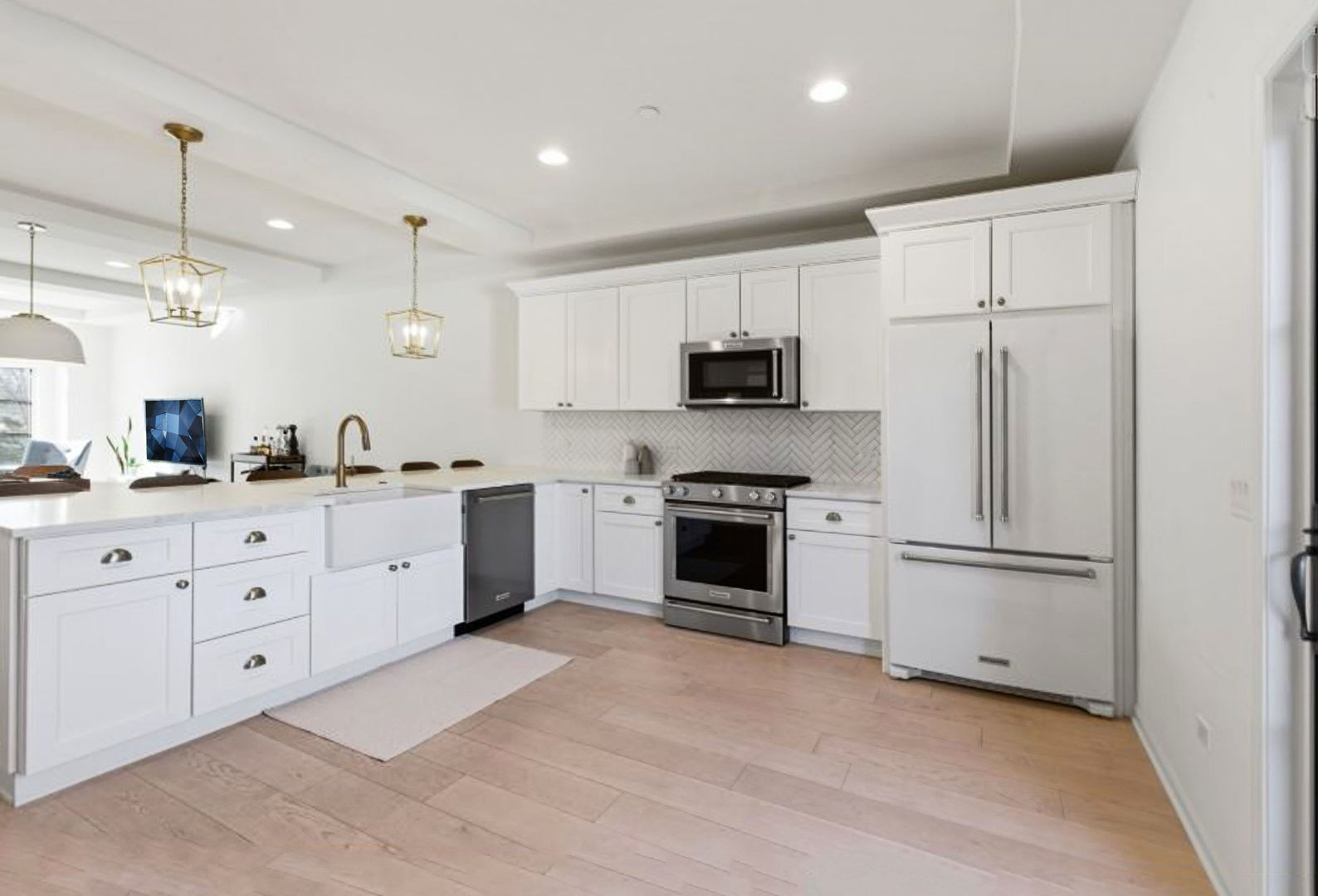 488 Newton Avenue, Glen Ellyn, IL 60137