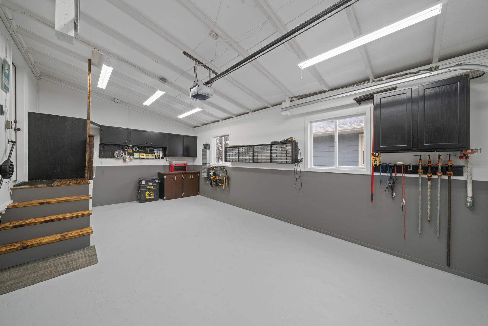 193 Chicago Road, Paw Paw, IL 61353