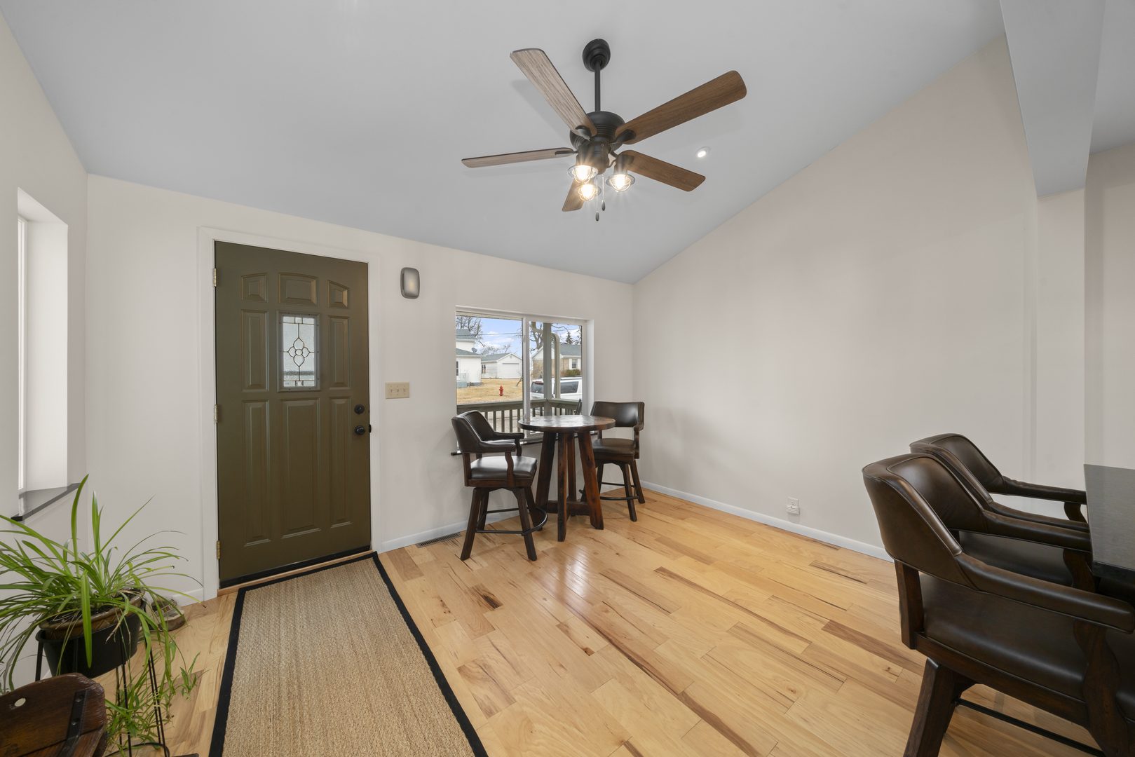 193 Chicago Road, Paw Paw, IL 61353