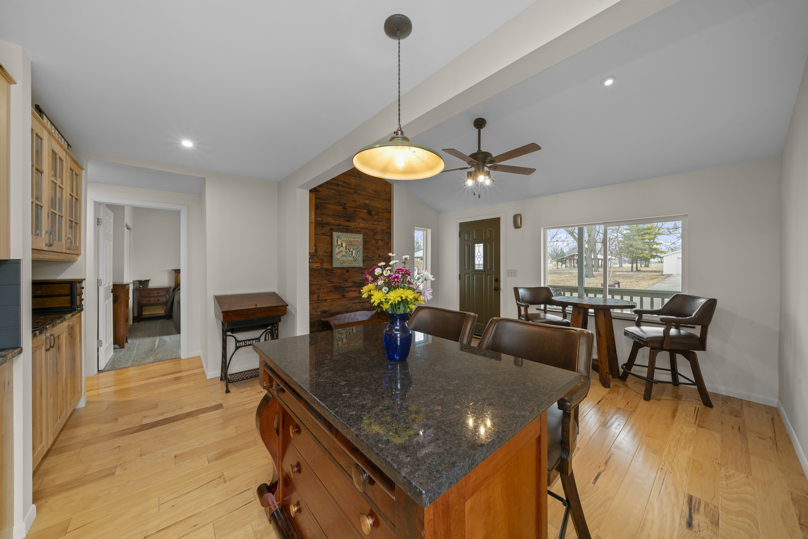 193 Chicago Road, Paw Paw, IL 61353