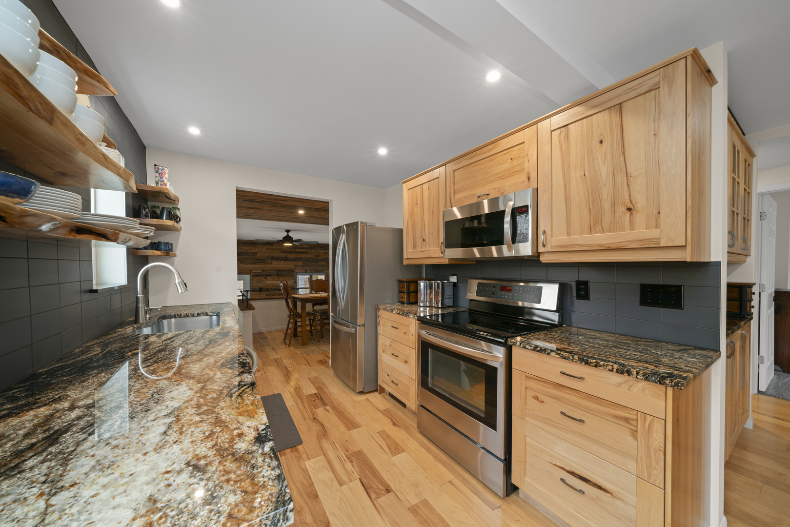 193 Chicago Road, Paw Paw, IL 61353