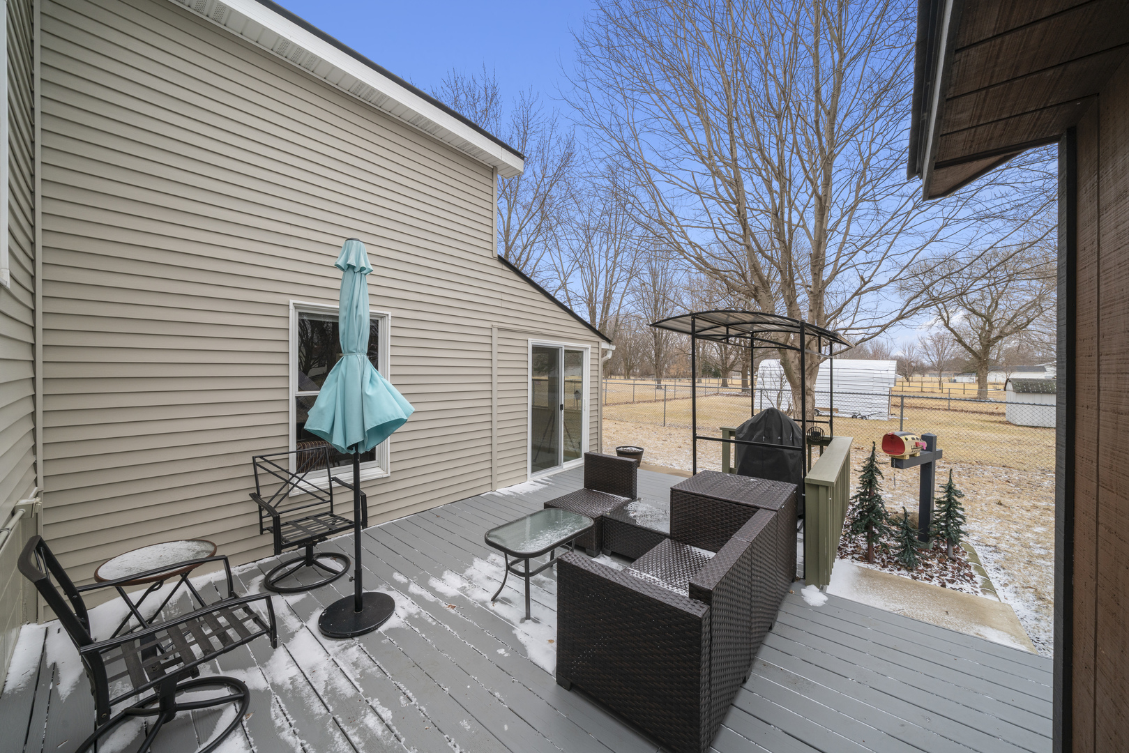 193 Chicago Road, Paw Paw, IL 61353