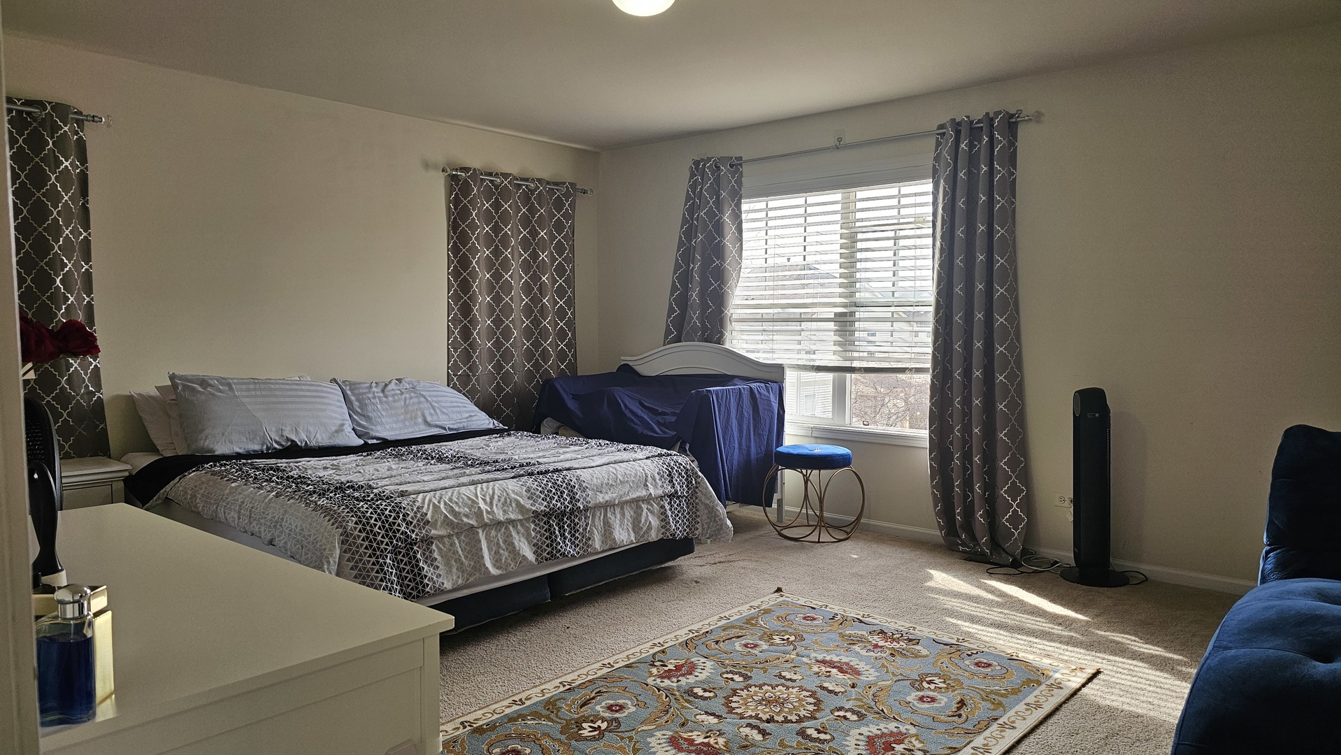 1268 Bradley Circle, Elgin, IL 60120