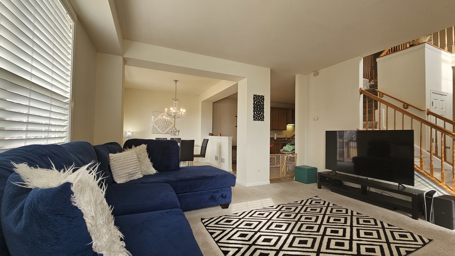 1268 Bradley Circle, Elgin, IL 60120