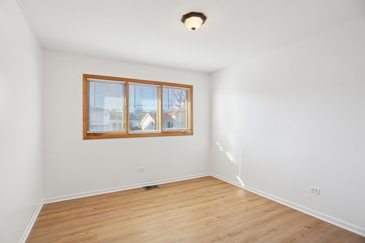 16408 S TURNER Avenue, Markham, IL 60428