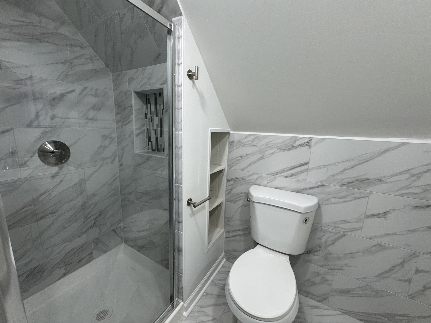 11333 S Edbrooke Avenue, Chicago, IL 60628