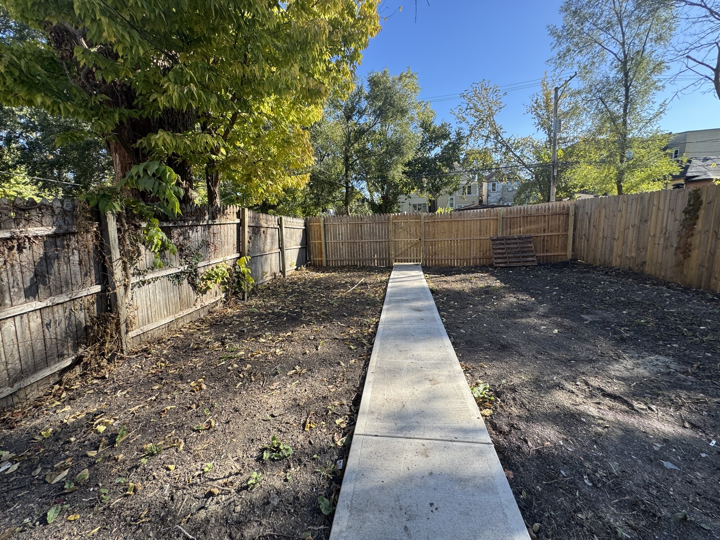 11333 S Edbrooke Avenue, Chicago, IL 60628