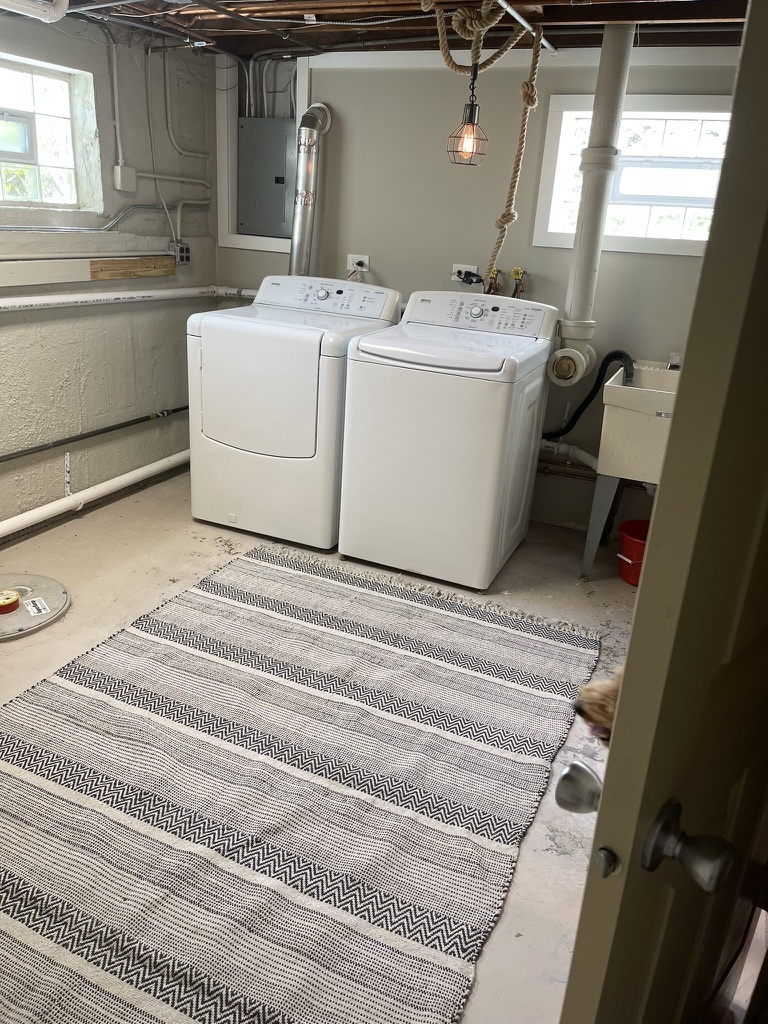 325 Columbia Avenue, Des Plaines, IL 60016